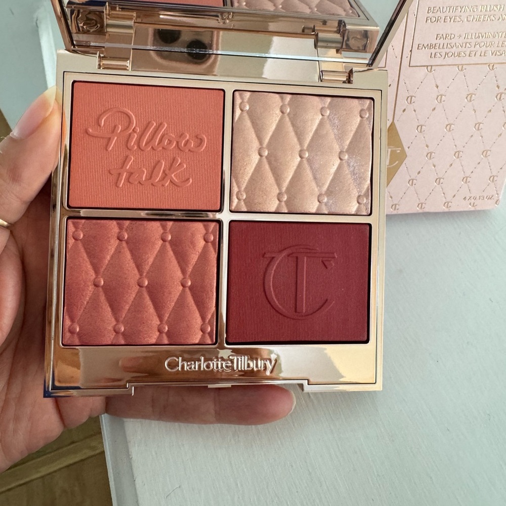 CHARLOTTE TILBURY PILLOW TALK BEAUTIFYING FACE PALETTE MEDIUM DEEP